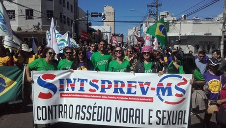 PARTICIPAÇÃO DA POPULAÇÃO  NA GREVE GERAL SUPEROU EXPECTATIVAS